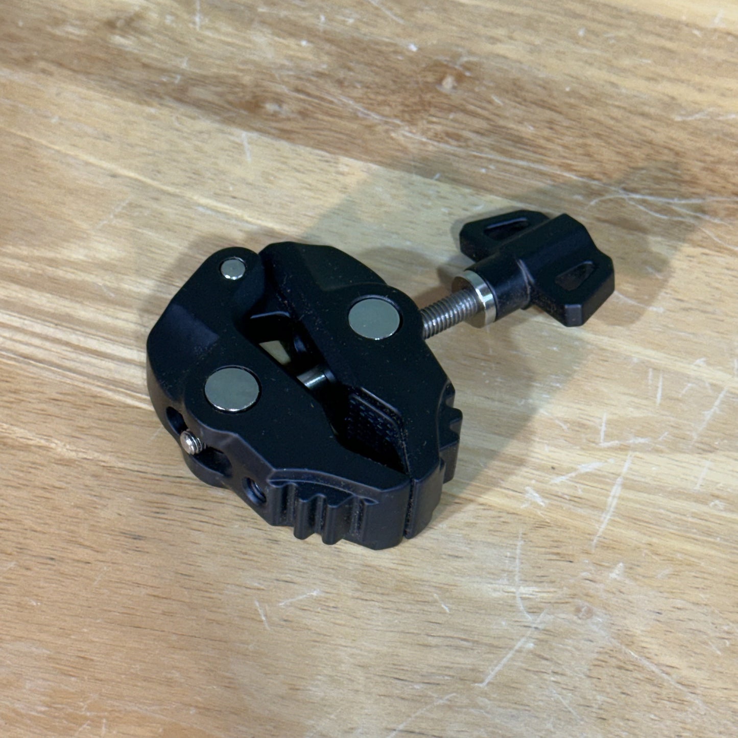Lower Claw Clamp